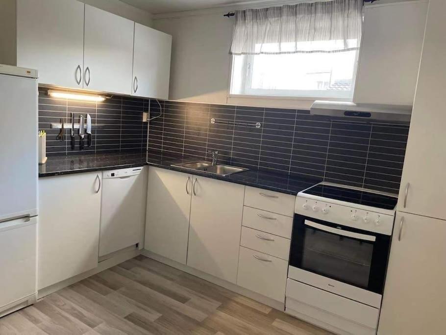 Sentral Og Koselig Leilighet Apartment Tromso Luaran gambar